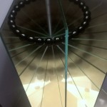 Életkönyv 2018 (üveg, tükör, mágnes, papír, hungarocell, 32x30x30cm)